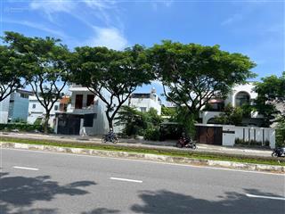 Cặp đất đẹp 200m2 đường võ chí công ngay ngã tư trần đại nghĩa sát khu fpt và làng đại học