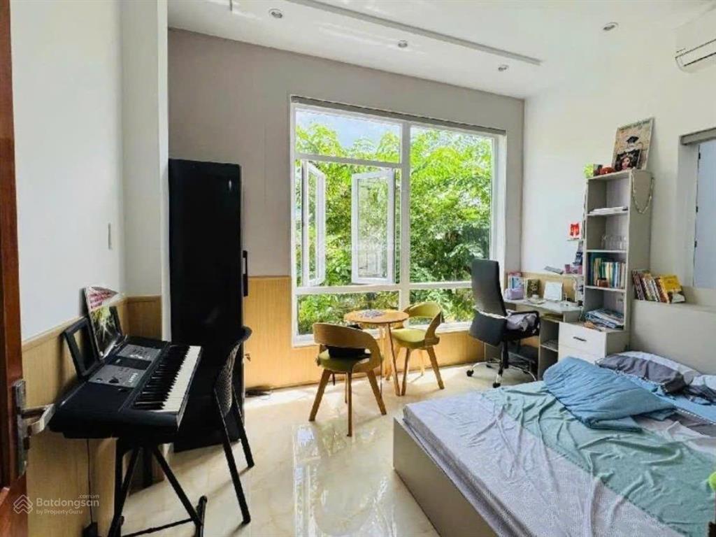 Bán nhà đẹp 3 tầng full nội thất đường trịnh lỗi, khu nam việt á gần sông hàn giá tốt thiện chí bán