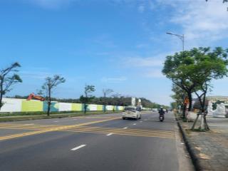 3 lô liền kề 300m đường biển trường sa, ngay lối xuống bãi tắm đông hải gần marriot resort giá tốt