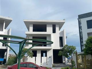 Chính chủ cần tiền kinh doanh bán thanh lý giá rẻ lô biệt thự 455m2 trung tâm bãi cháy hạ long