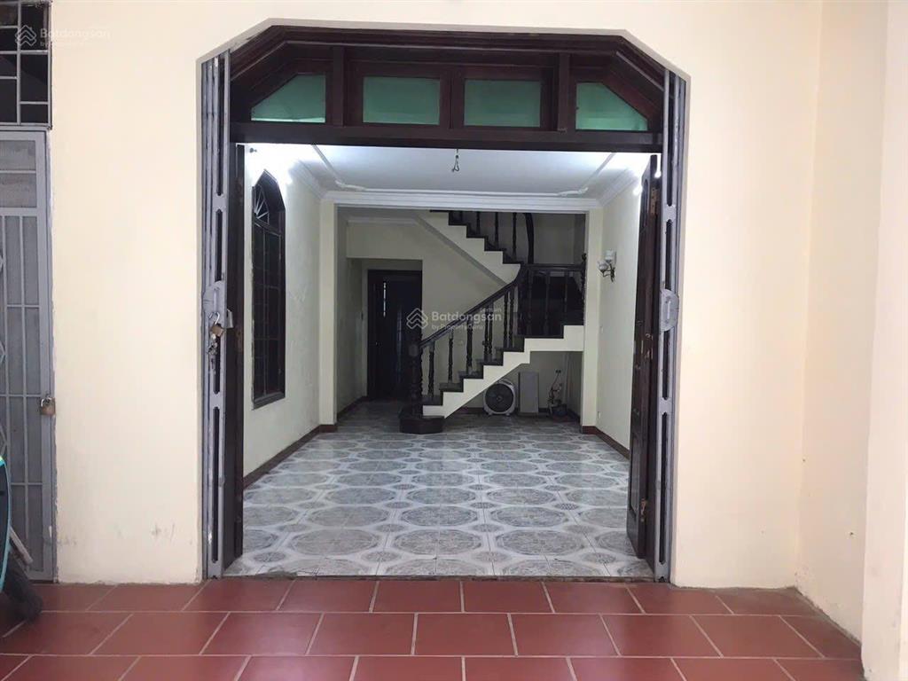 Nhà đẹp giá mềm  90m2  4 tầng  mặt tiền 4,5m phố vương thừa vũ