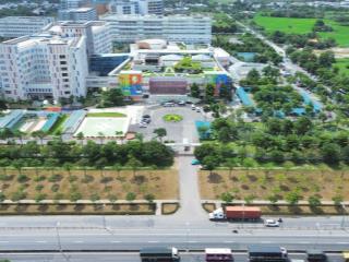 Bán đất thổ cư 105m(5x21) sát bình chánh gần kcn,trường đại học,gần chợ & bệnh viện nhi đồng tp