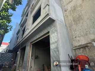 Bán nhà mới xây độc lập ngay sau cổng aeon hải phòng. lô góc sân cổng. dtmb 45m2