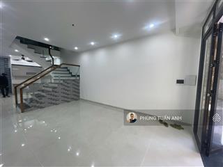 Nhà 4 tầng phố thiên lôi  lô góc thoáng  diện tích 50m2  ngõ 4m oto cất trong nhà.