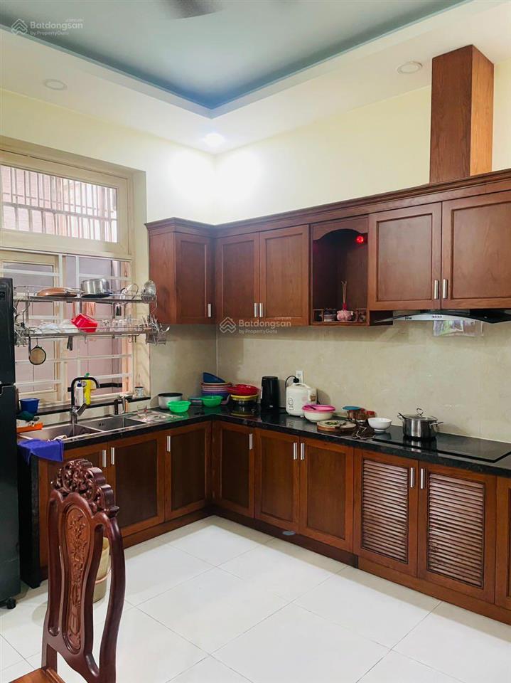 Bán nhà liền kề 4 tầng trong khu him lam phú đông  dương 0906 388 ***