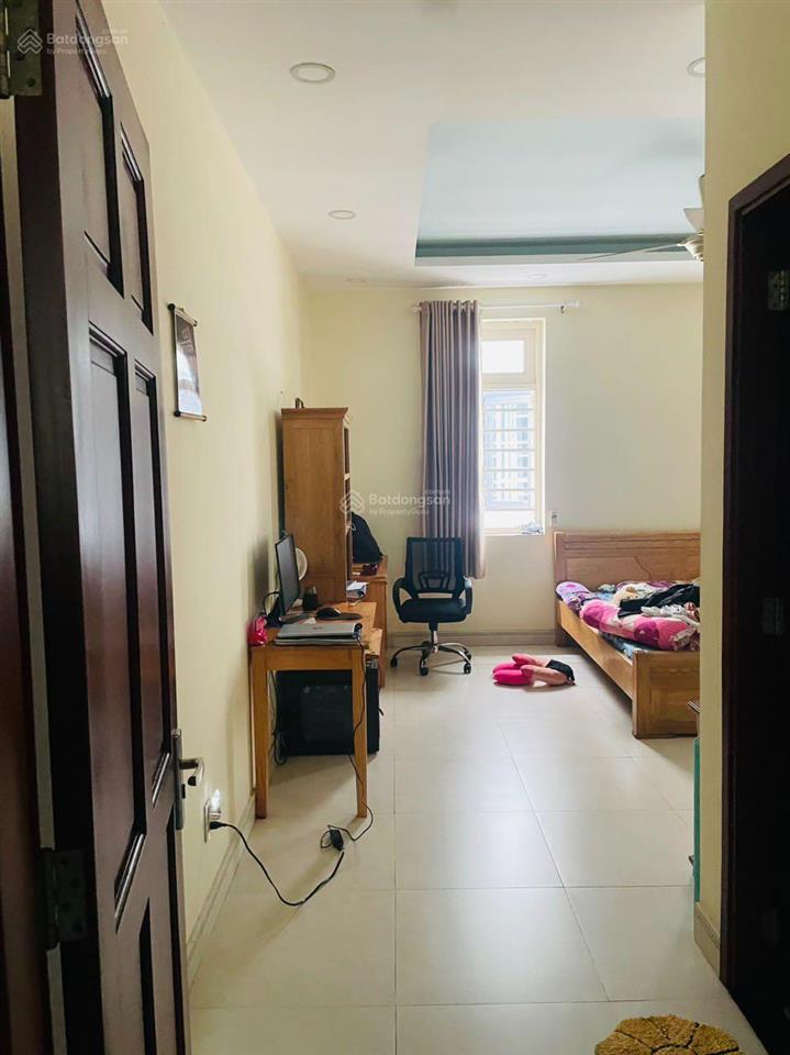 Bán nhà liền kề 4 tầng trong khu him lam phú đông  dương 0906 388 ***