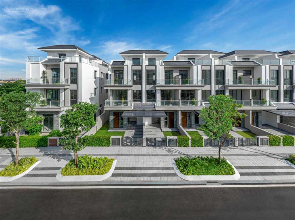 Bán nhà phố khang điền  quận 2  the gladia by the water ,  ngay pkd dự án 0906 388 ***