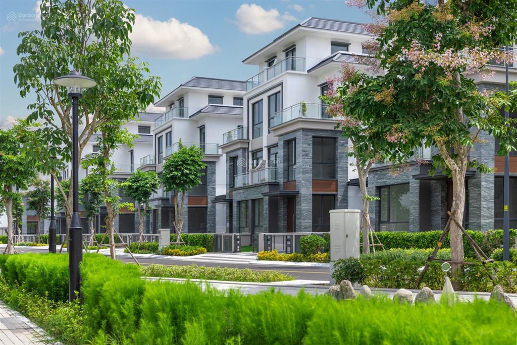 Bán nhà phố khang điền  quận 2  the gladia by the water ,  ngay pkd dự án 0906 388 ***