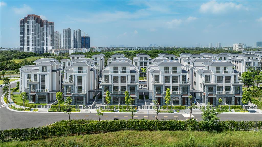 Bán nhà phố khang điền  quận 2  the gladia by the water ,  ngay pkd dự án 0906 388 ***