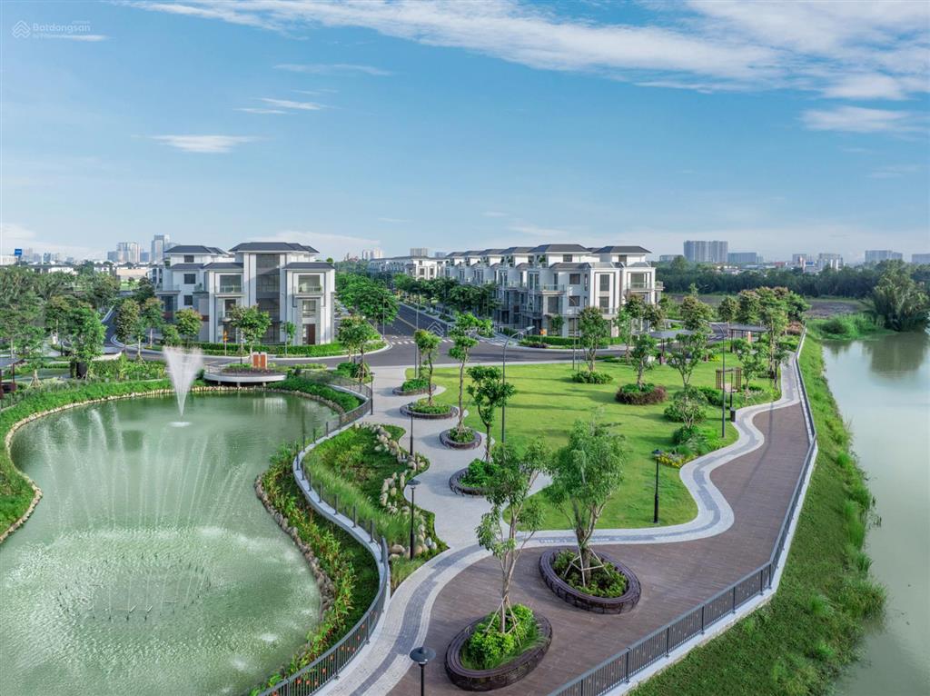 Bán nhà phố khang điền  quận 2  the gladia by the water ,  ngay pkd dự án 0906 388 ***