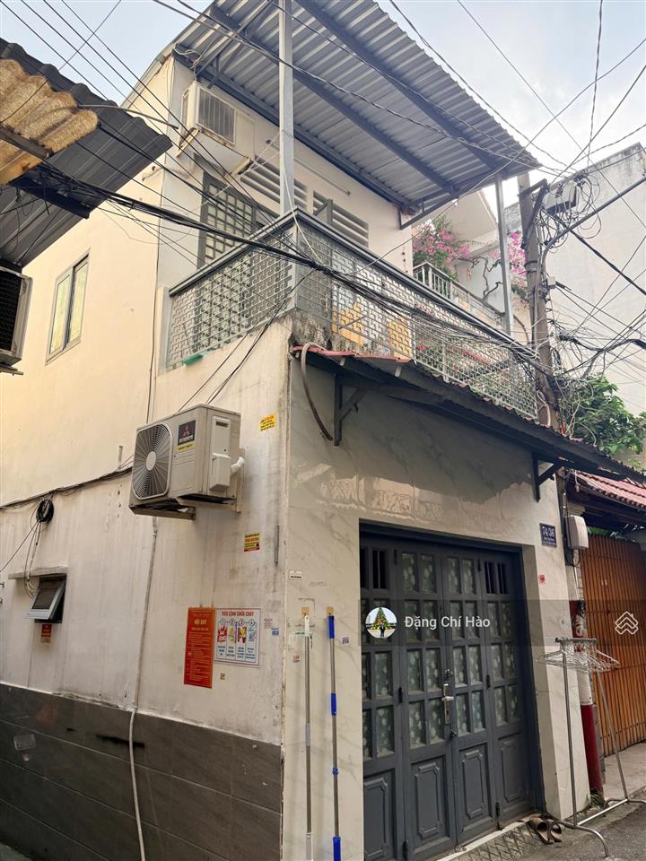 Nhà hxh núi thành dt lớn 4.4 x 23.5m, trệt lầu (7 phòng cho thuê) giá 10.9 tỷ tl