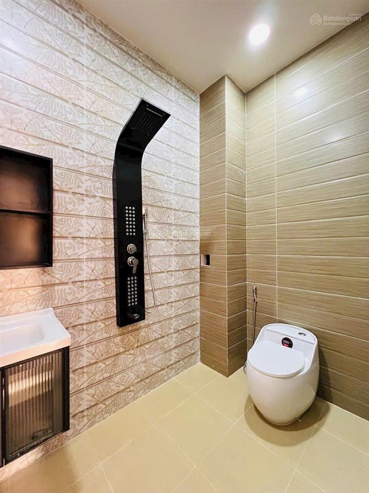 Cho thuê nhà hxh 1/3a út tịch p. 4 q. tân bình