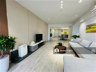 Bán gấp căn hộ cao cấp scenic valley 1, dt 110m2, 3pn 2wc giá 8,2 tỷ,  0947 800 *** em toản