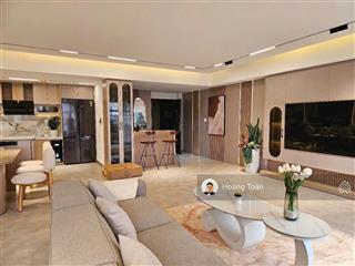 Bán gấp căn hộ scenic valley 2 căn góc, lầu cao nt cao cấp, 3pn ô xe hầm, giá 8,2 tỷ  0947 800 ***