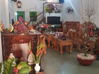 Nhà mặt tiền cổng khu công nghiệp trệt, lửng 1 lầu, 8.8 tỷ