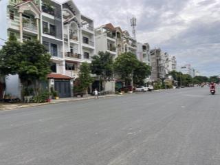 Lô đất mặt tiền trục chính dd5 rộng 30m kdc an sương 4.5x20m, giá 10.5 tỷ