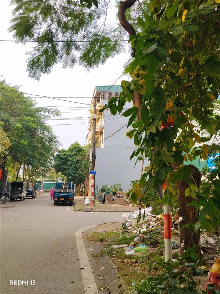 Đất đấu giá phố lý sơn 240m2 mt 12m đường 15m 40 tỷ còn thương lượng