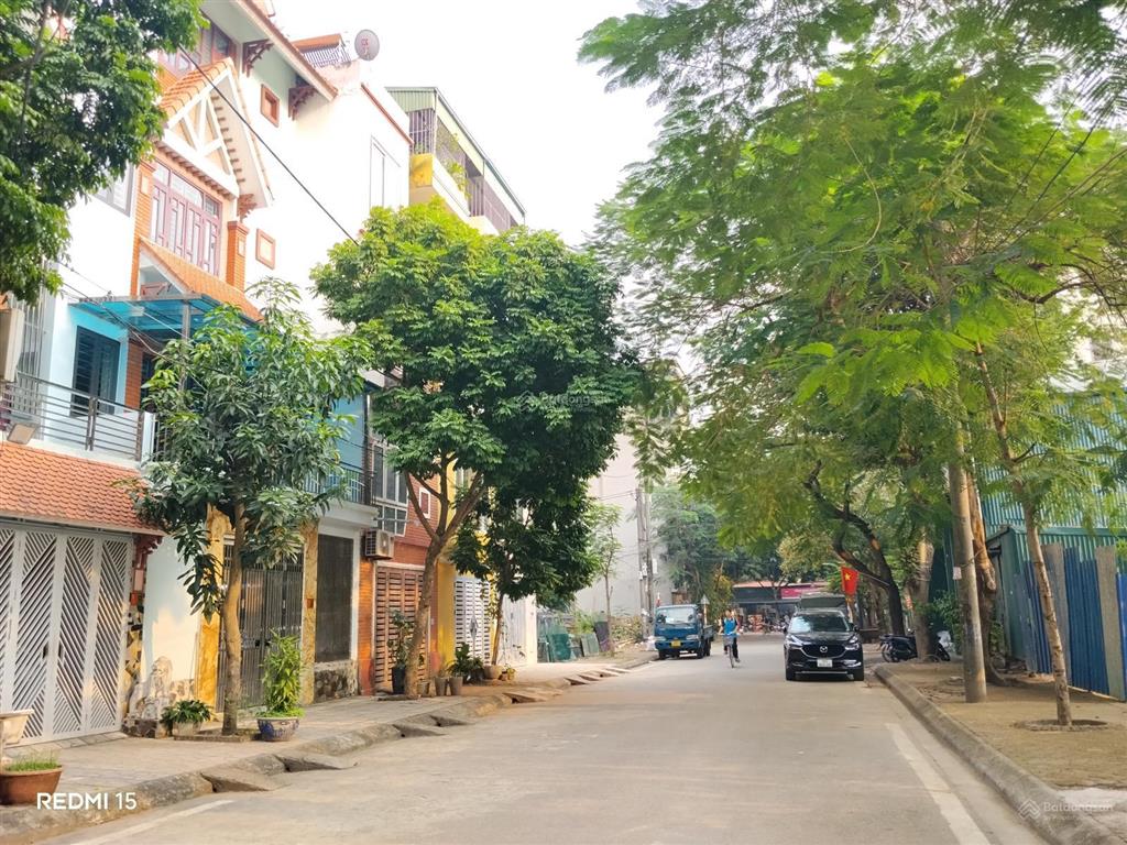 Đất đấu giá phố lý sơn 240m2 mt 12m đường 15m 40 tỷ còn thương lượng