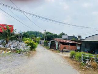 5x42m gần trường họcsát đường lớn. sổ hồng riêng. chỉ 499tr