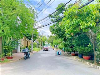 Bán đất 135m2  ngang 7m ngay đường 20 phạm văn đồng  trục đường thông phù hợp mọi nhu cầu