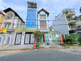 Bán nhà ngang 6m ngay đường 18  sau lưng gigamall phạm văn đồng. làm văn phòng, chdv đều được.