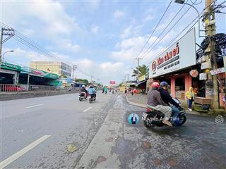 Gấp lắm rồi! ngang 6,5m  mặt tiền h606  đường xe tải thông vào kdc hồng long. xây cao tầng