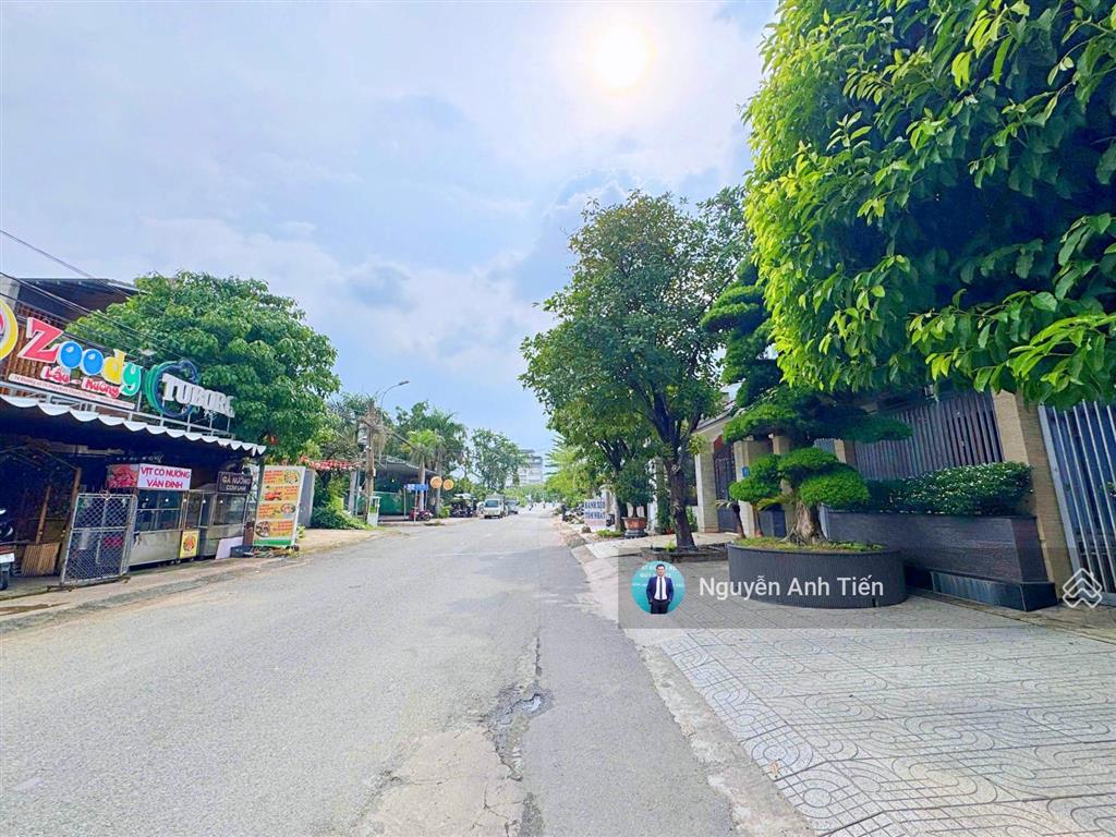 Đất mặt tiền đường 10 ngay sông sài gòn  sau lưng tttm gigamall phạm văn đồng