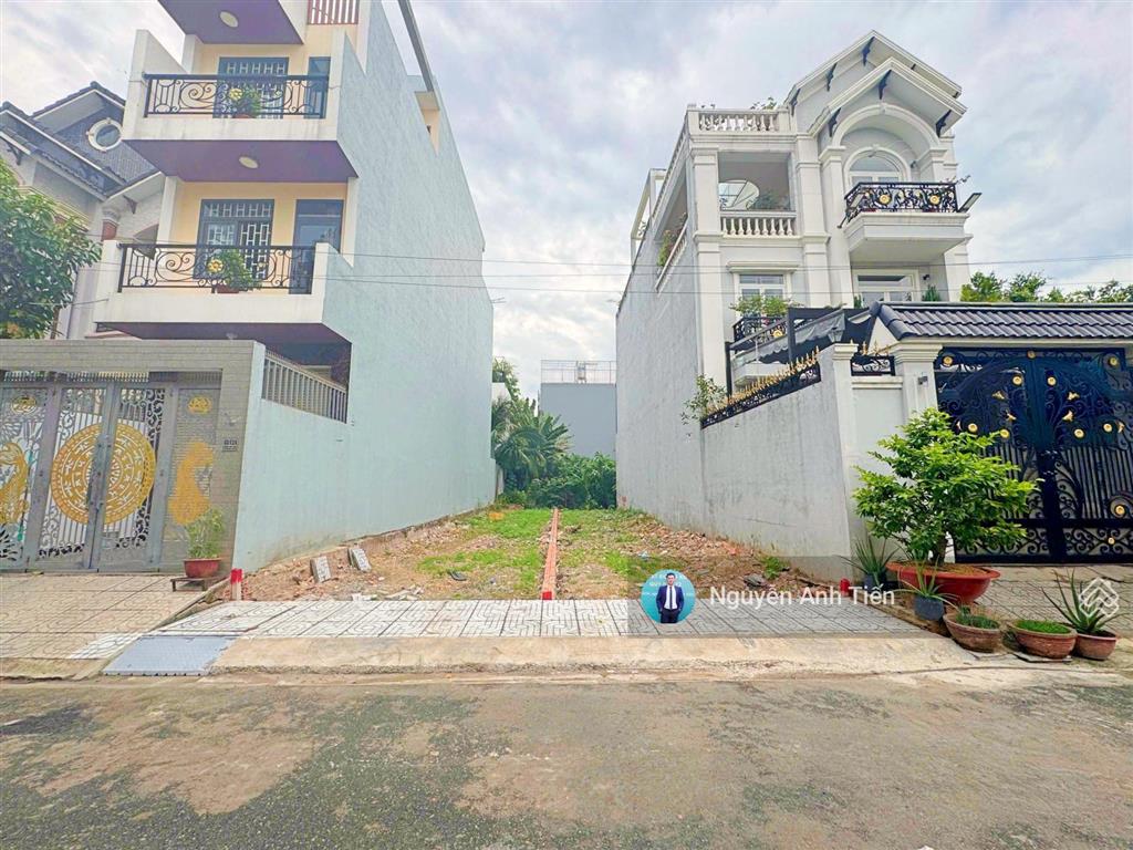 Đất mt hẻm 8m dt 94,3m2 ngay hiệp bình sát bên trường học, xây dựng tự do