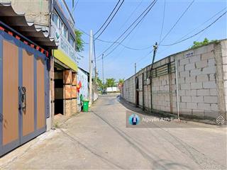 Cực kì đẹp! lô góc 2 mặt tiền dt 87m2 cách phạm văn đồng 20m. xây cao tầng