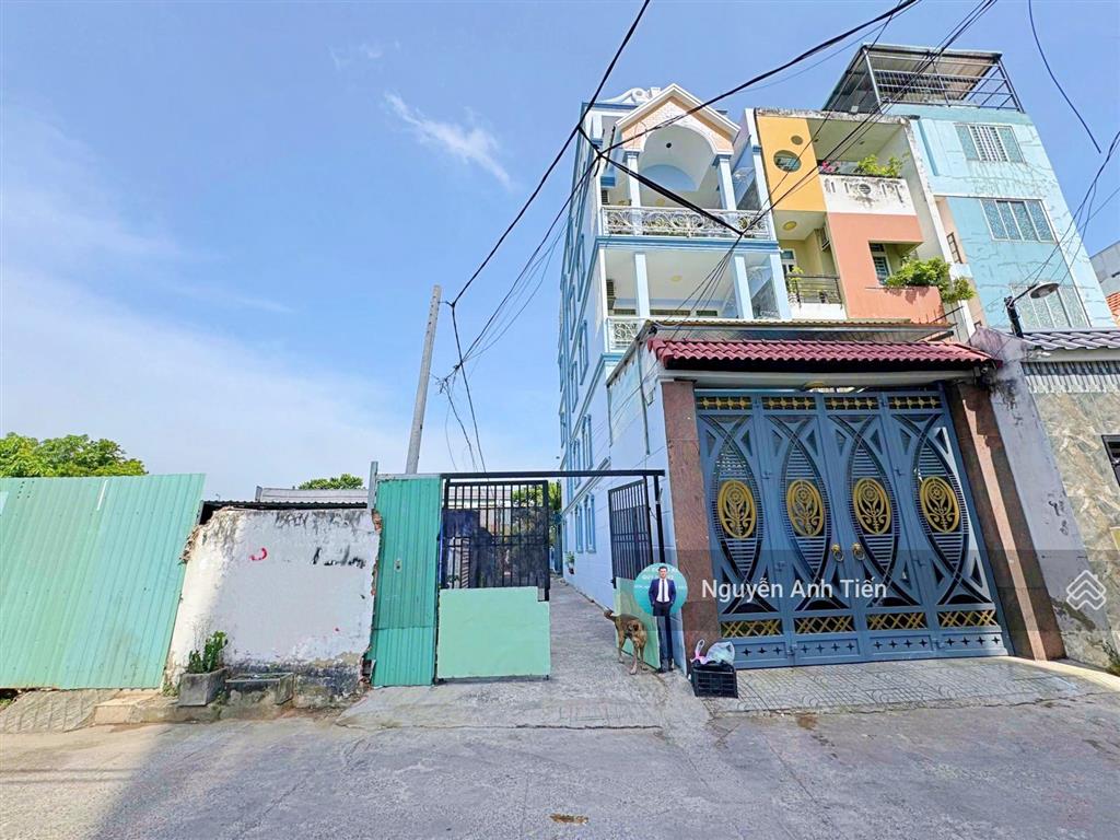 Cực kì đẹp! lô góc 2 mặt tiền dt 87m2 cách phạm văn đồng 20m. xây cao tầng