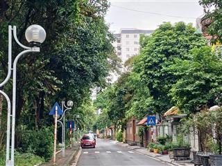 Bán biệt thự liền kề chuẩn sống xanh, không gian rộng rãi, giá cạnh tranh