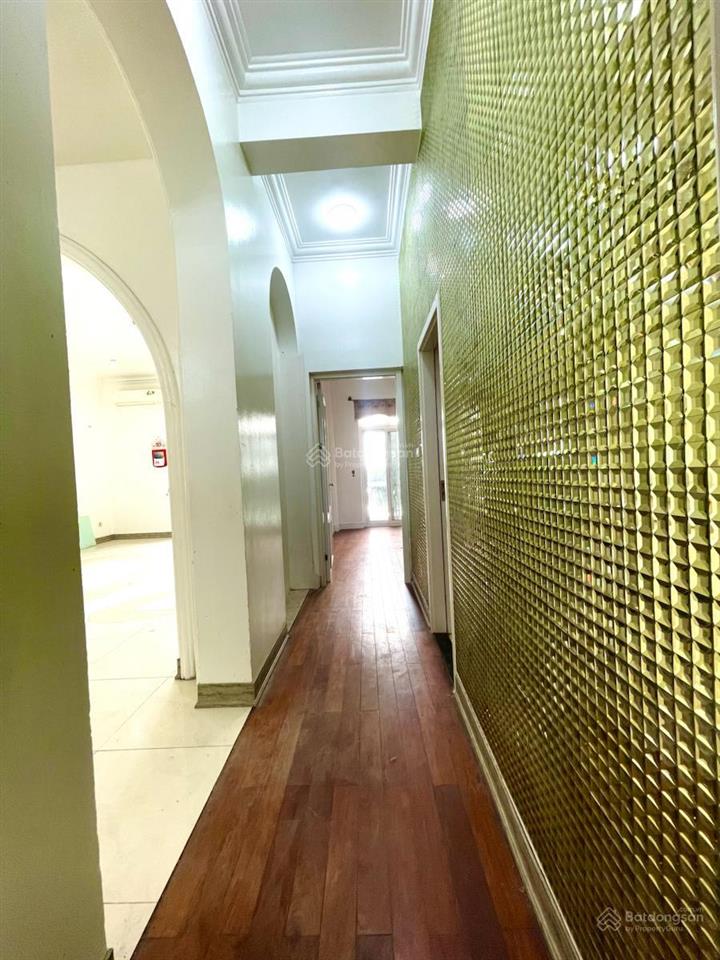 Bán căn hộ chung cư thấp tầng đốc ngữ, khu nhà ở cán bộ cao cấp 146m2, khuôn viên siêu rộng mát mẻ