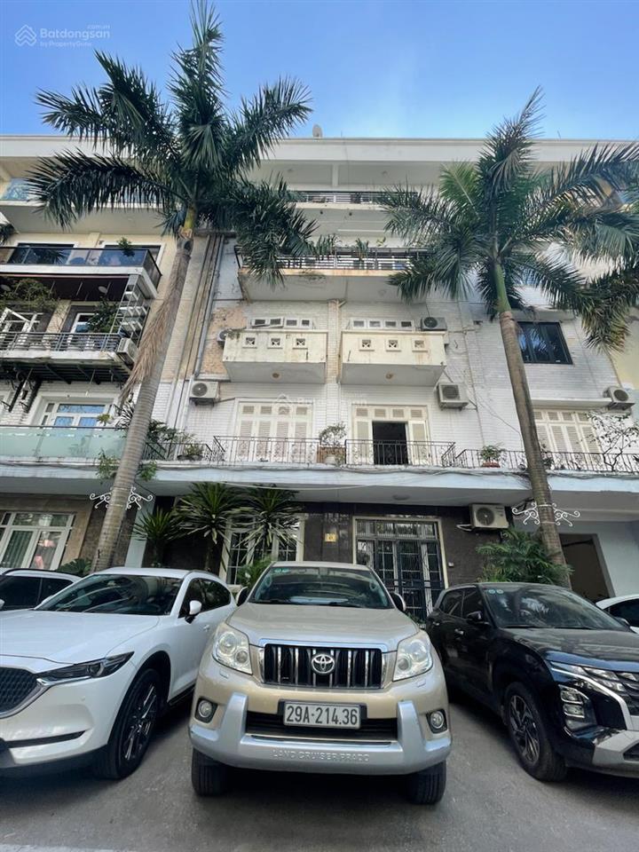 Bán căn hộ chung cư thấp tầng đốc ngữ, khu nhà ở cán bộ cao cấp 146m2, khuôn viên siêu rộng mát mẻ