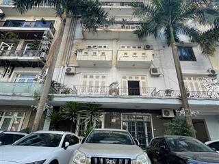 Bán căn hộ chung cư thấp tầng đốc ngữ, khu nhà ở cán bộ cao cấp 146m2,khuôn viên siêu rộng mát mẻ