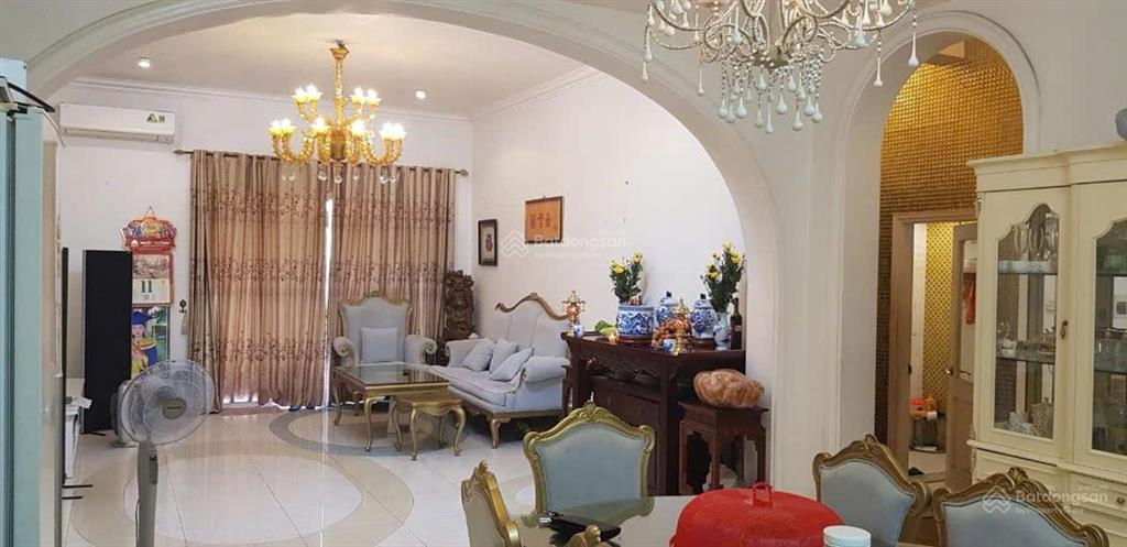 Bán căn hộ chung cư thấp tầng đốc ngữ, khu nhà ở cán bộ cao cấp 146m2, khuôn viên siêu rộng mát mẻ