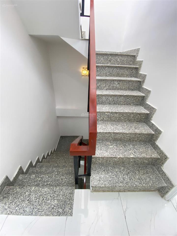 6,2tỷ khu lê đại hành gần bình thới (4x10m, 4 tầng)  nhà mới ở liền  hẻm sạch  an ninh