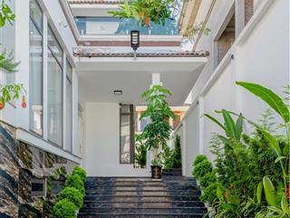 Chính chủ bán gấp căn bt flc 300m2 có hầm hạ giá 2 tỷ trong tháng 8