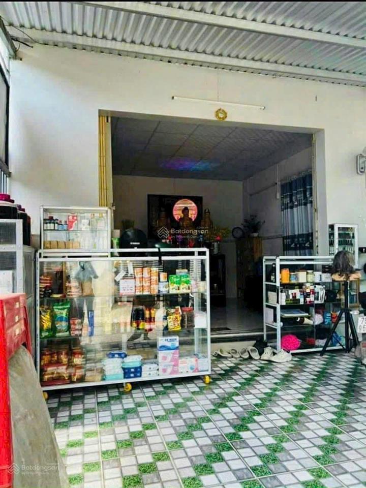 Bán gấp nhà còn mới 2 phòng ngủ, diên điền diên khánh. đường vào nhà 4m, giao thông thuận tiện