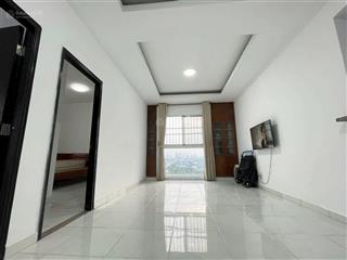 Bán cc phố đông, 70m2 2pn 2wc, giá tốt chỉ còn 2.6 tỷ, view ngoại khu, tầng cao hướng đẹp