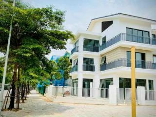 Chính chủ cần bán bt khu d nam cường căn góc dt 200m2 mt 10m giá 34 tỷ cạnh hồ 3,6ha  0932 458 ***