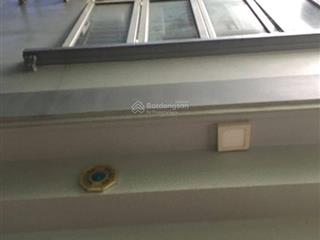 Tôi chính chủ cần bán nhà số 83 ngõ 165 đường dương quảng hàm 0382 276 ***