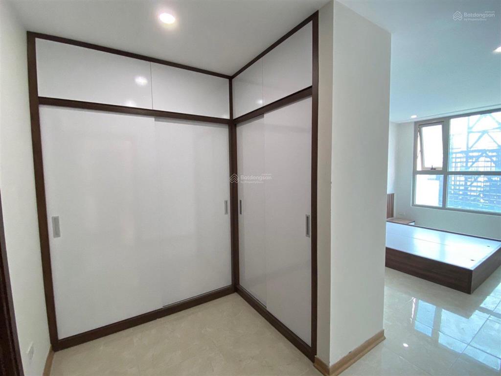 Chính chủ bán căn hộ chung cư ia20 ciputra 110m2, lô góc, 0382 276 ***