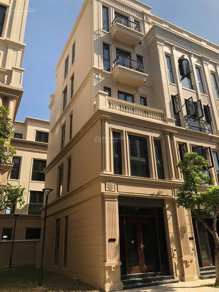 Chinh chủ cần bán gấp liền kề vinhomes cổ loa  đông anh, căn xẻ khe 63m2 giá 23 tỷ 0382 276 ***