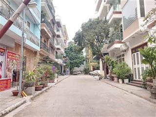 Cần bán đất xuân đỉnh dt 138m2 , ngõ ô tô tránh nhau, giá 25 tỷ.  0972 264 ***