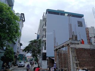 Bán nhà phân lô vân canh . dt. 40 m2 * 5 tầng mới . đường vỉa hè .15 m .ô tô vào nhà . giá .9.9 tỷ