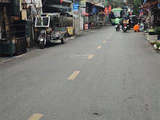 Bán 45 m2 đất phú mỹ . gần bến xe mỹ đình . mt. 3,5 m . ngõ 2 m ô tô cách 70 m . (sdcc)