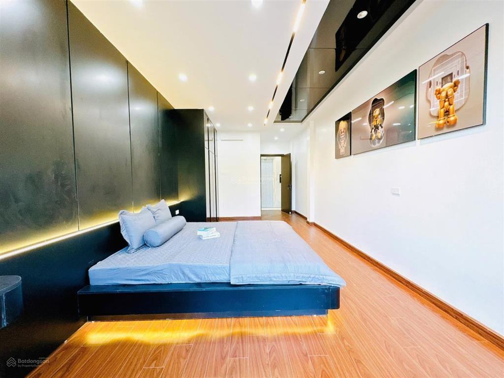 Bán nhà mới 6 tầng thang máy đón tết phạm văn đồng, 38m2 4pn, full nt đẹp, gần ô tô, nhỉnh 10 tỷ