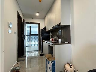 Chính chủ cho thuê căn hộ studio sunshine green iconic, đồ cơ bản.  0943 223 ***
