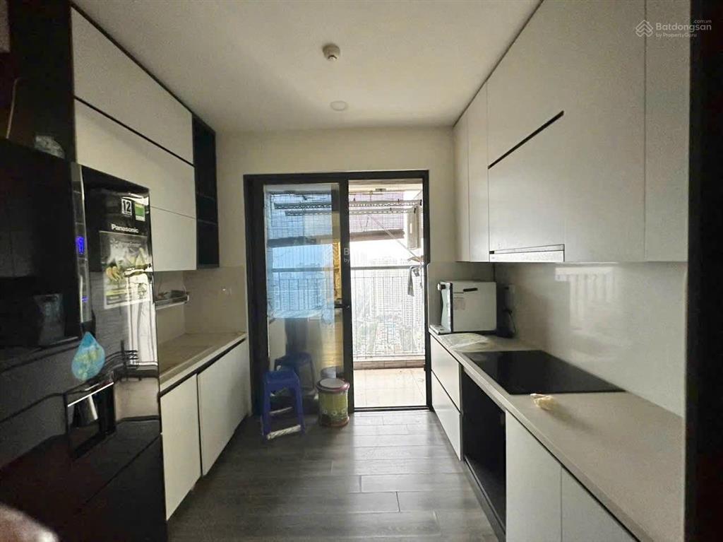 Chính chủ thiện chí chí bán gấp căn góc 2 ngủ, 2wc, 2logia, view hồ, cc sunsquare 21 lê đức thọ.