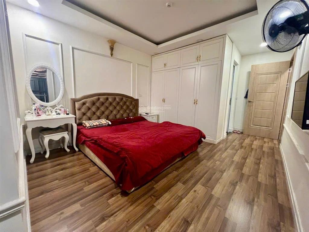 Chính chủ thiện chí chí bán gấp căn góc 2 ngủ, 2wc, 2logia, view hồ, cc sunsquare 21 lê đức thọ.